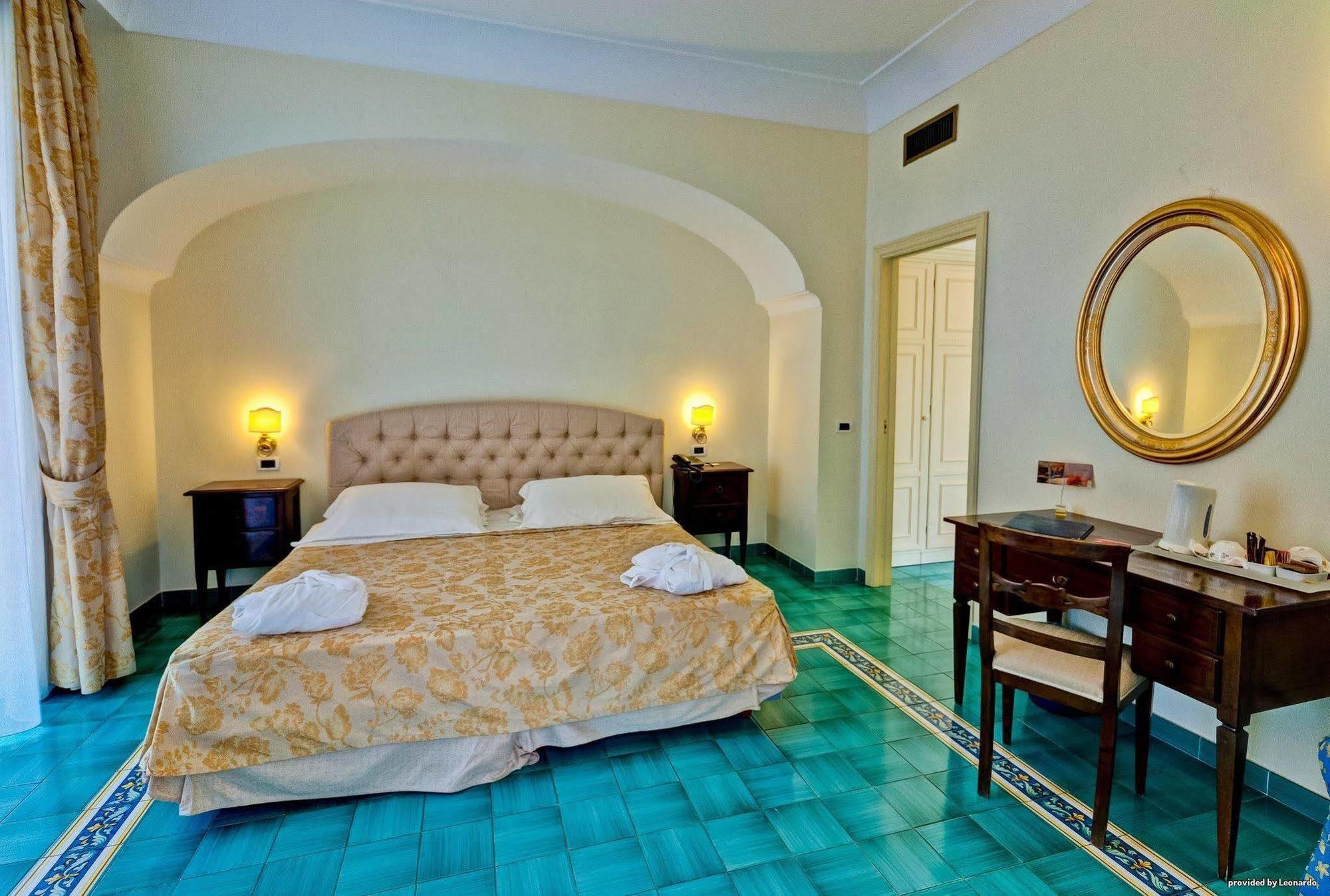 Hotel Regina Palace Terme 이스키아 외부 사진